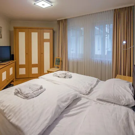 Apartment Duenenpark - Komfortplus Mit 2 Schlafzimmern Und Balkon Im Obergeschoss 170 *