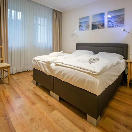 Duenenpark - Komfortplus Mit 2 Schlafzimmern Und Balkon Im Obergeschoss 170 Binz